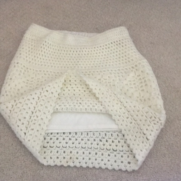 Crochet mini skirt urban outfitters - Picture 3 of 3